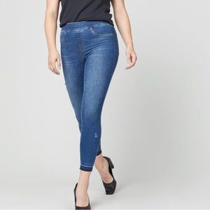 NWT Plus Size Spanx Pull-On Jeans
